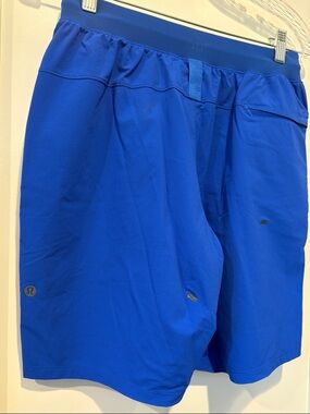 Lululemon Men's License to Train Linerless 7” Electric Blue Athletic Shorts